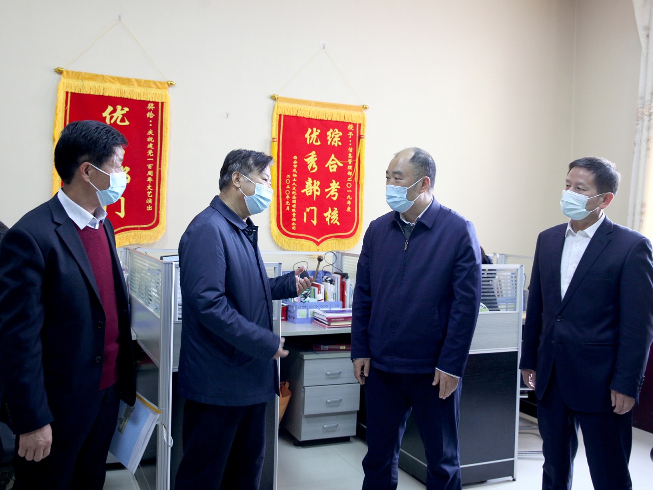 西安市民政局局长李平伟检查指导清明接待准备工作